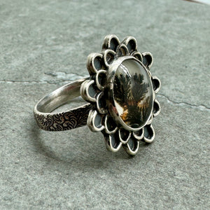 Dendrite Ring (Size 7) - Flower Power