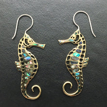 Load image into Gallery viewer, Seahorses - L/Brass &amp; Abalone
