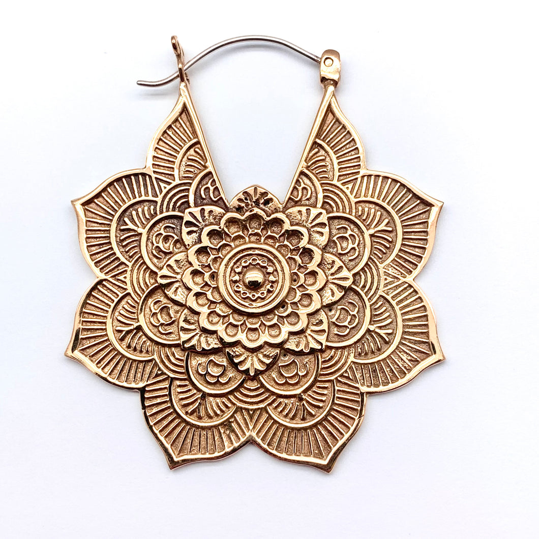 Mandala Flowers - L/Brass