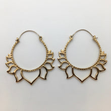 Load image into Gallery viewer, Lotus Hoops - L/Brass