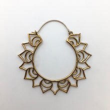 Load image into Gallery viewer, Sunburst Hoops - L/Brass